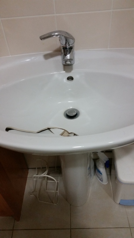 Comment Enlever De La Teinture Sur Un Lavabo Remplacement lavabo , Molsheim, Plombier, proposez vos services