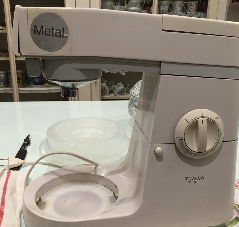 Reparer un robot kenwood major, Sète, Réparation petit électroménager